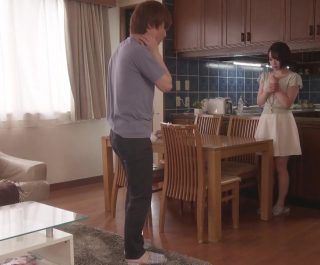 Hiếp cô hàng xóm dáng ngon sau nhiều lần nhìn trộm
